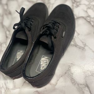 Vans Low Top Canvas Sneakers Black Men's 10.5